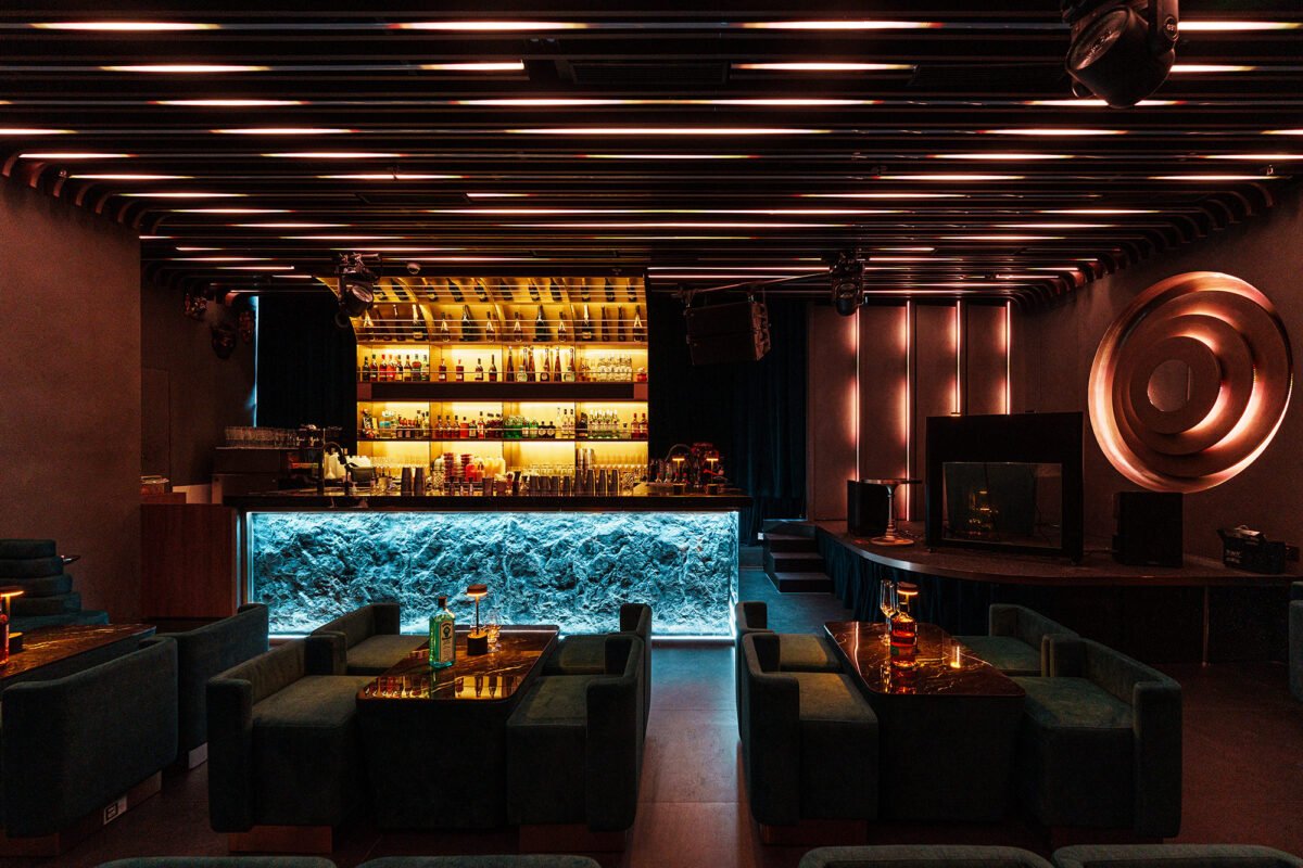 Best Cocktail Bar in Hong Kong