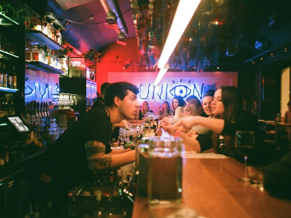 Hong Kong Nightlife for Singles: The Ultimate Guide